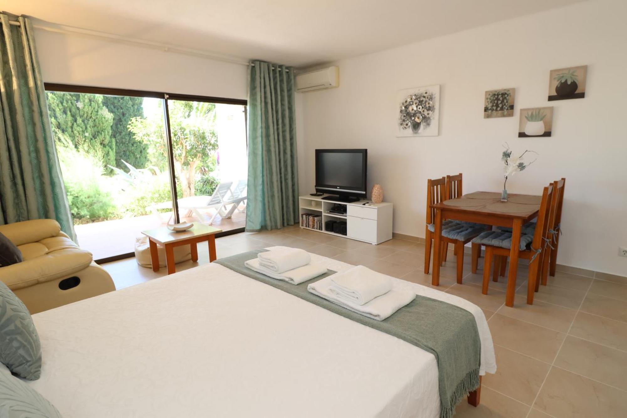 Camelia 52 Beach Studio Apartment - Sao Rafael, Albufeira Luaran gambar
